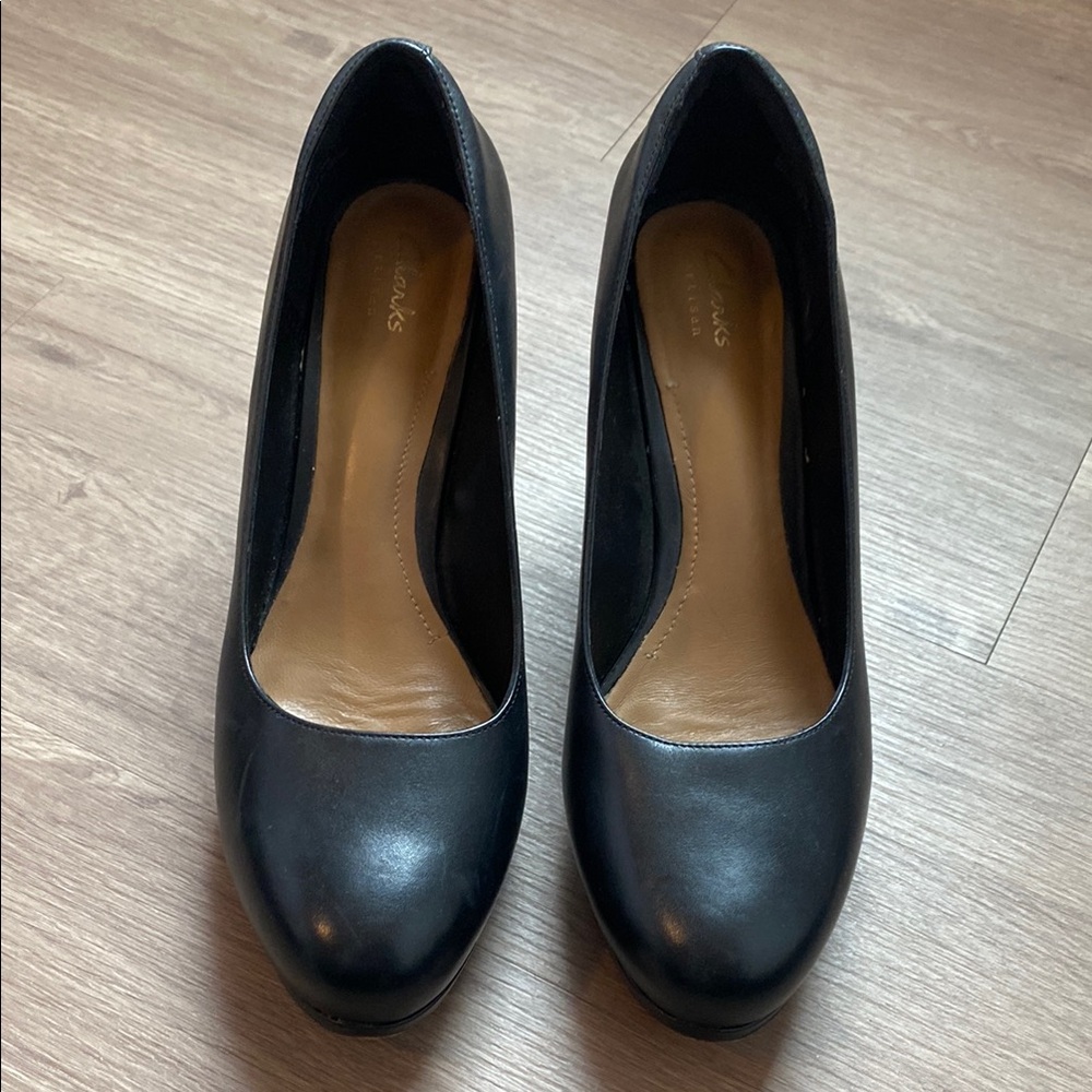 Clarks Artisan Black Pumps 11M